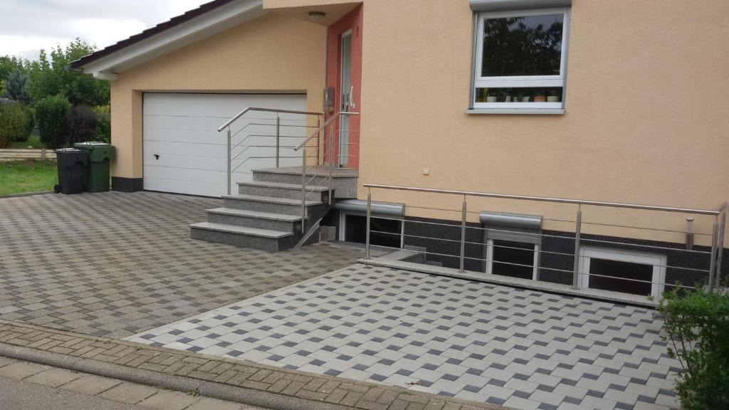 Altdorf Apartment | Ferienwohnung Katharina