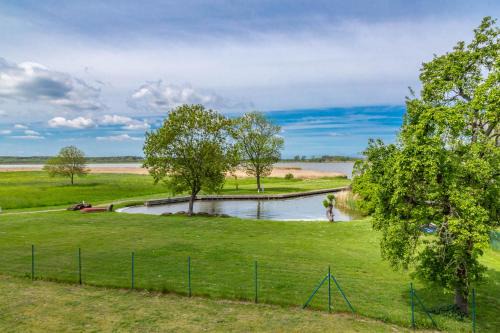 Mellenthin Apartment | Ferienwohnung Leuchtturm