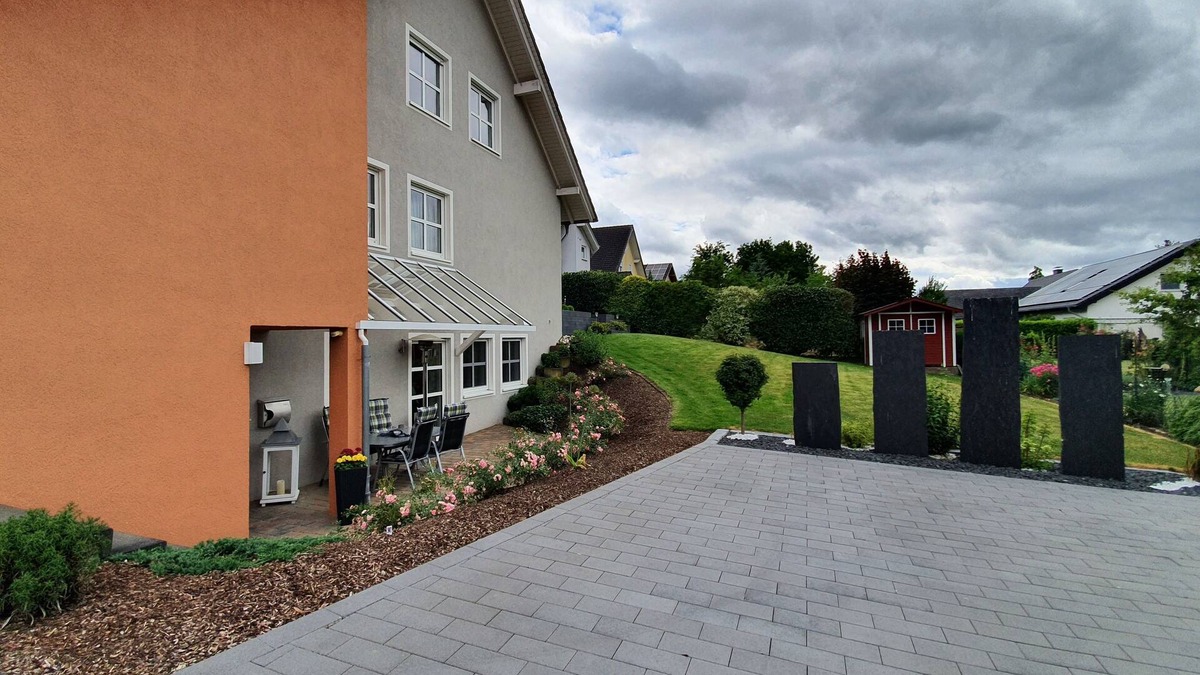 Kastellaun House | Ferienwohnung mit Gartenblick in Kastellaun