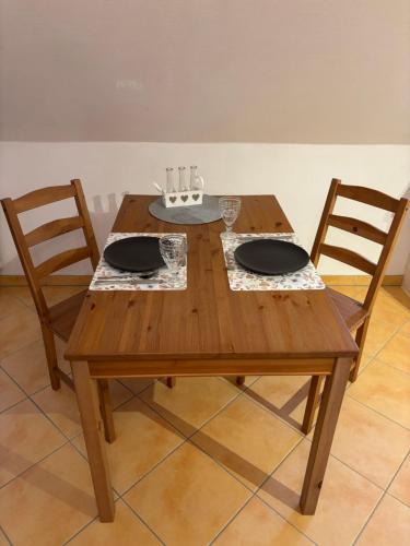 Hollenbach Apartment | Ferienwohnung mit Küche und Bad