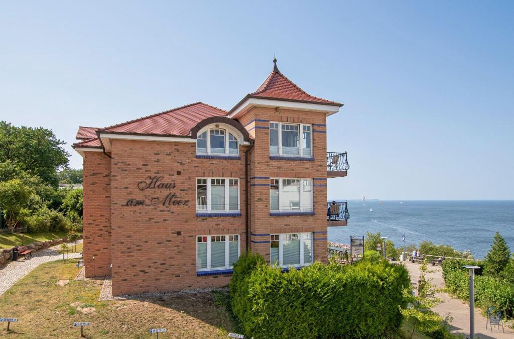 Lohme Apartment | Ferienwohnung mit traumhaftem Meerblick - Haus am Meer FeWo 11