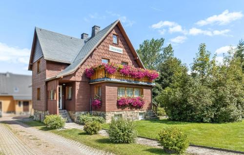 Hermsdorf-Erzgebirge Apartment | Ferienwohnung Neuhermsdorf