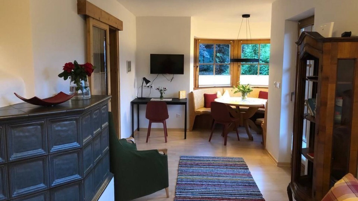 Kolsass Apartment | Ferienwohnung Nordkette mit 1 Schlafzimmer - Ferienwohnung Mader