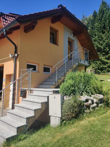 Sandl Apartment | Ferienwohnung Oberreiter