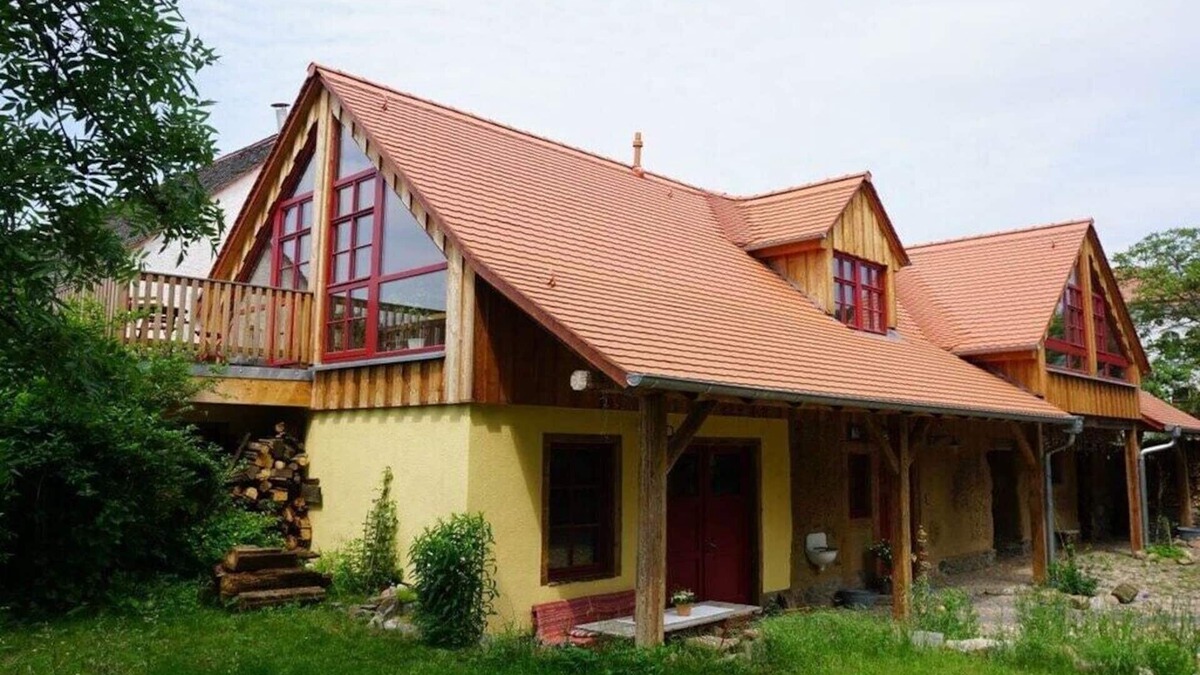 Taucha House | Ferienwohnung Partheblick