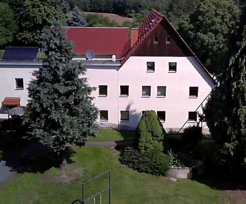 Berggieshubel Apartment | Ferienwohnung Raabsteine