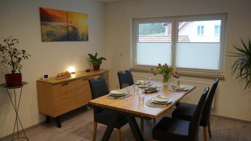 Meissner Apartment | Ferienwohnung Renke