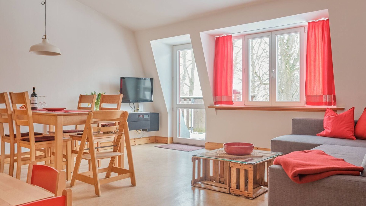 Schwerin Apartment | Ferienwohnung rot - Urlaub auf dem Biohof