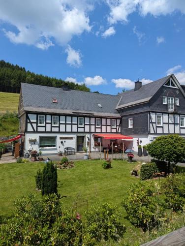 Sorpetal Apartment | Ferienwohnung Soreth