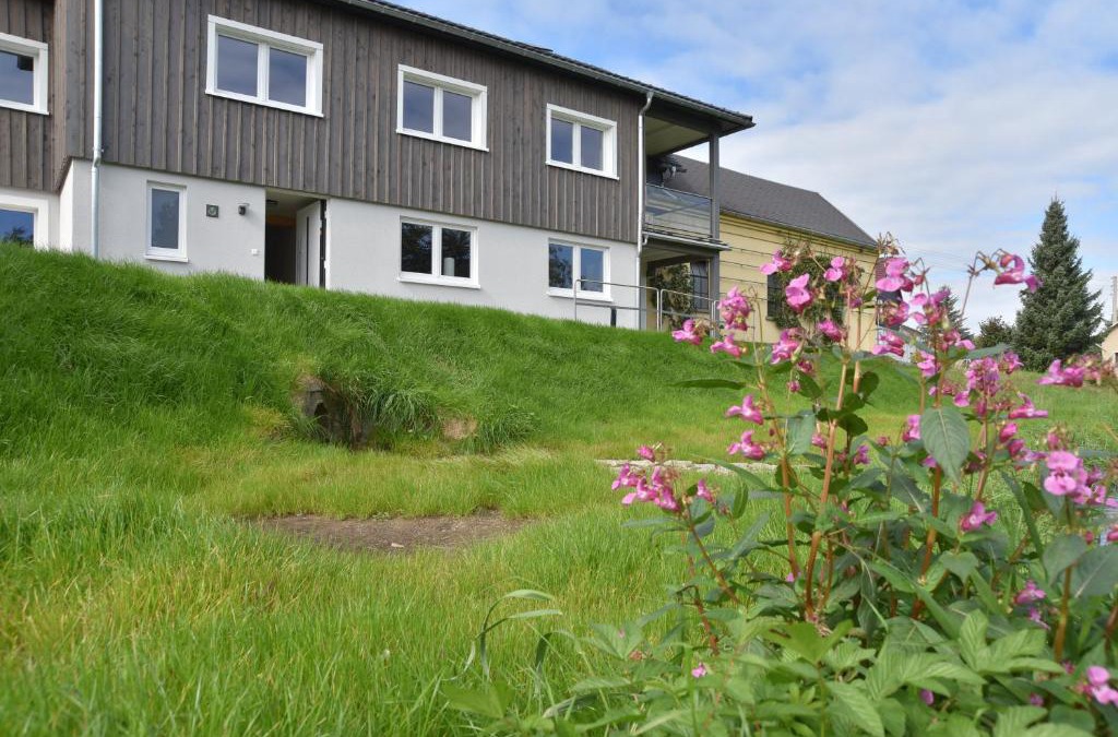 Taubenheim Apartment | Ferienwohnung Spreeblick