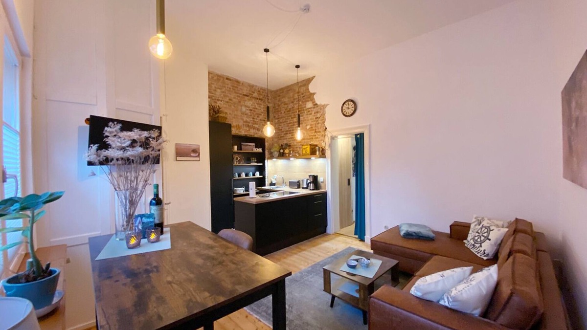 Emden Apartment | Ferienwohnung Stadthuuske Unnern Stadt, Land, Idylle Urlaub mit Charme