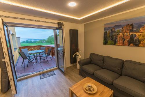 Rathmannsdorf Apartment | Ferienwohnung "Turmblick"