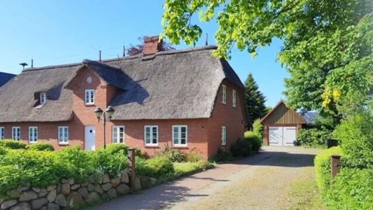 Ladelund Apartment | Ferienwohnung Unter dem Reetdach