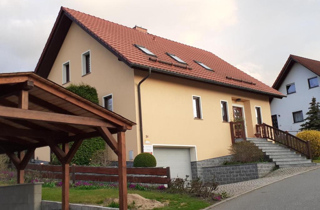 Crostau Apartment | Ferienwohnung Wünsche