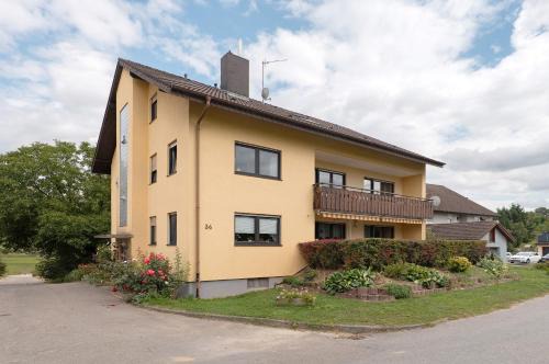Sinsheim Apartment | Ferienwohnung Waidbachhof