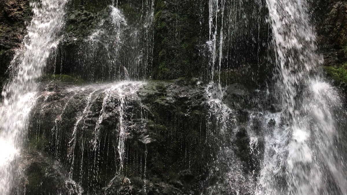 Josefsthal Apartment | Ferienwohnung Wasserfall