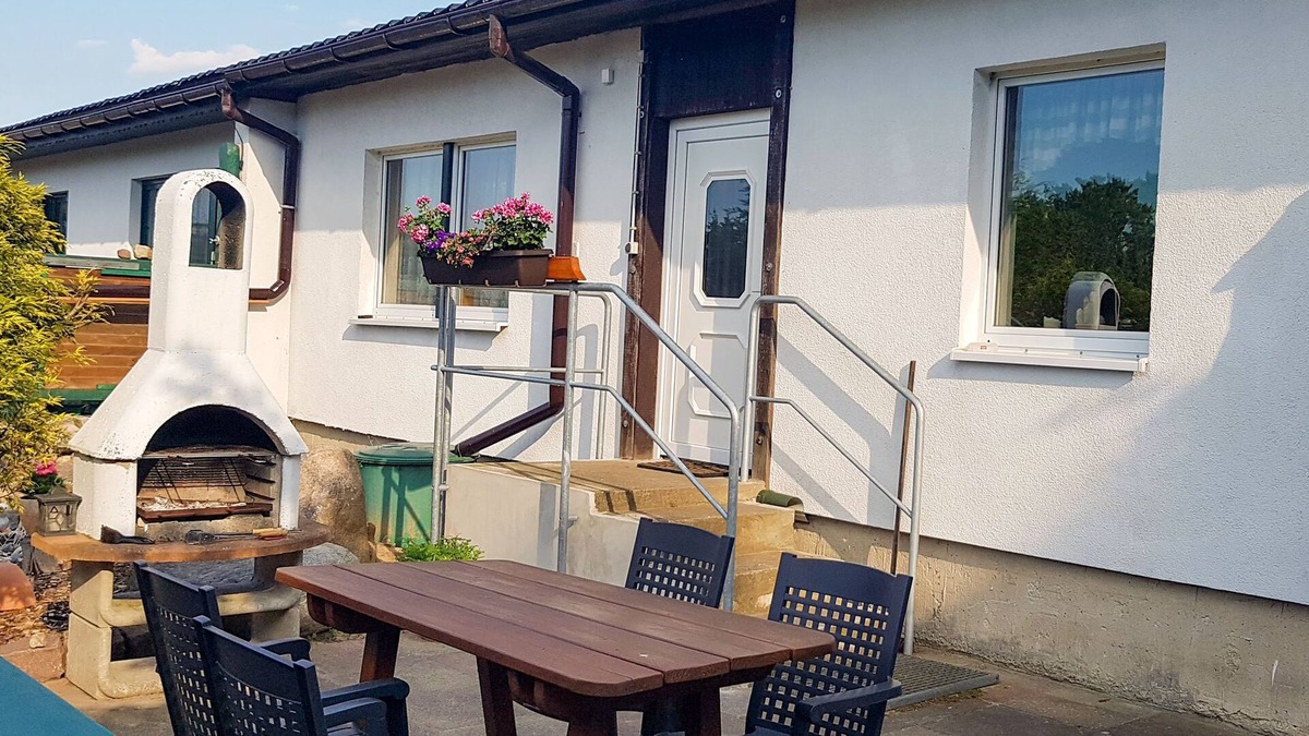 Freest Apartment | Ferienwohnung Wiesenblick - Ferienanlage Kieferneck