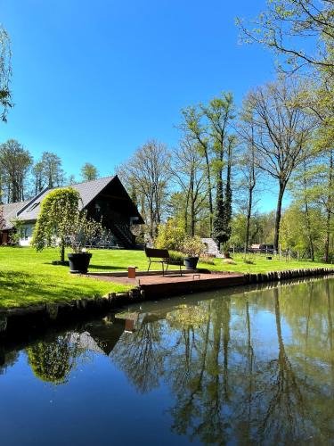 Burg-Dorf Apartment | Ferienwohnungen Ast