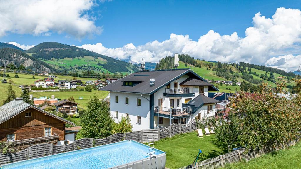 Embach Apartment | Ferienwohnungen Restaurant Pizzeria Langreiter