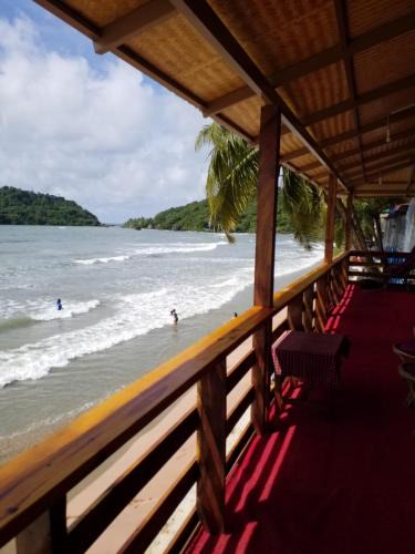 Canacona Bed & Breakfast | Fernandes Bar and Restaurant