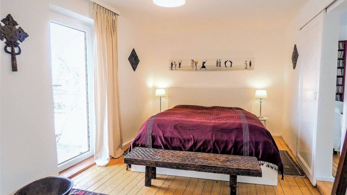 Neustadt-Gimmeldingen Apartment | Fewo Goldberg, Dusche, WC, Balkon - Haus Mandelblüte