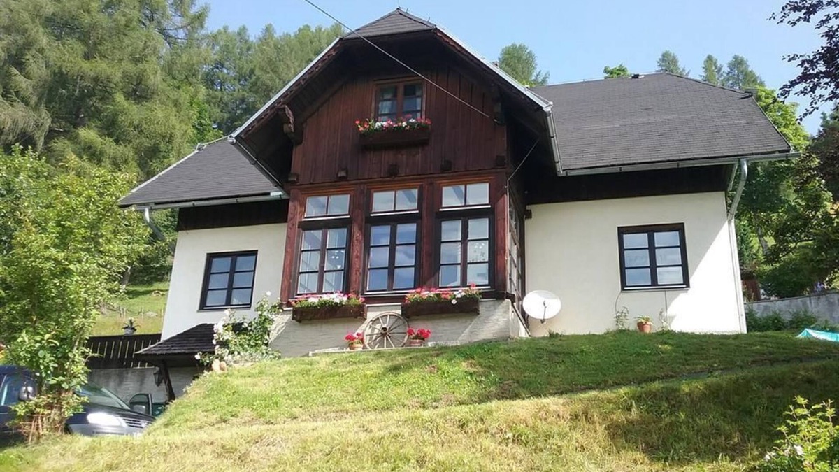 Krakauhintermuehlen Apartment | FeWo Hubert Siebenhofer - apartment/apartment, shower and bath, toilet, 1 bedroom