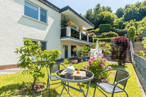 Velmede Apartment | Fewo Oase Ruhrtalblick