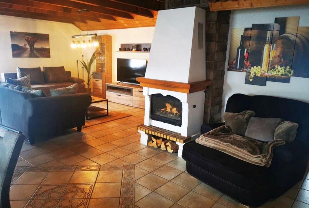 Pirmasens Apartment | FeWo Pfälzer Felsenlandschaft