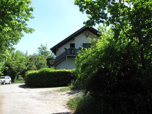 Echthausen Apartment | Fewo Ruhrblick com