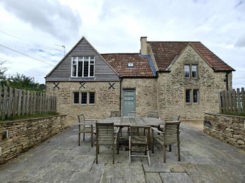 Corsham House | Field Cottage - Wiltshire
