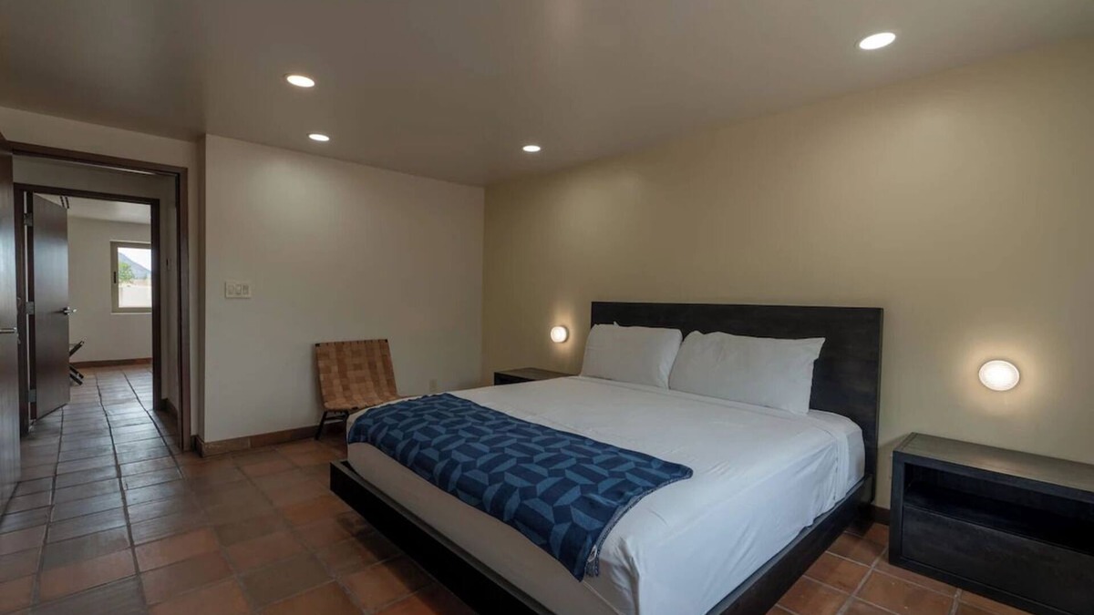 Fort Davis Apartment | Field House 1 at High Frontier