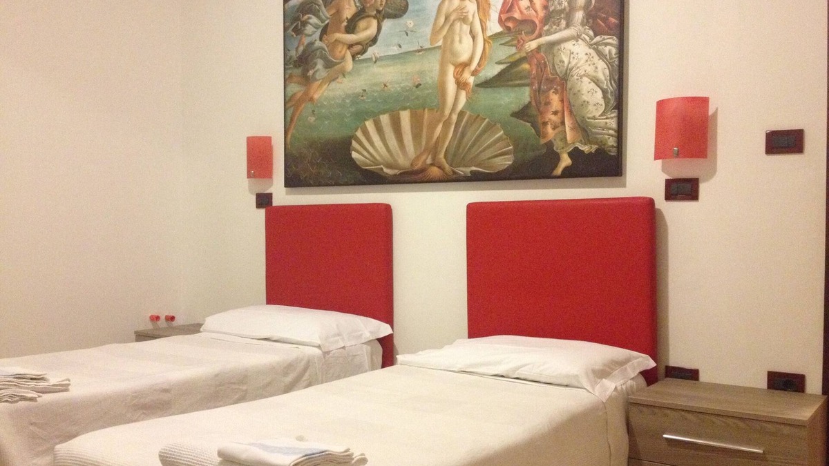 San Donato Apartment | FIERA 5: Quiet and comfortable for tourism and business.In front of fair
