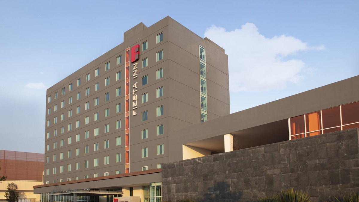 Morelia Hotel | Fiesta Inn Morelia Altozano