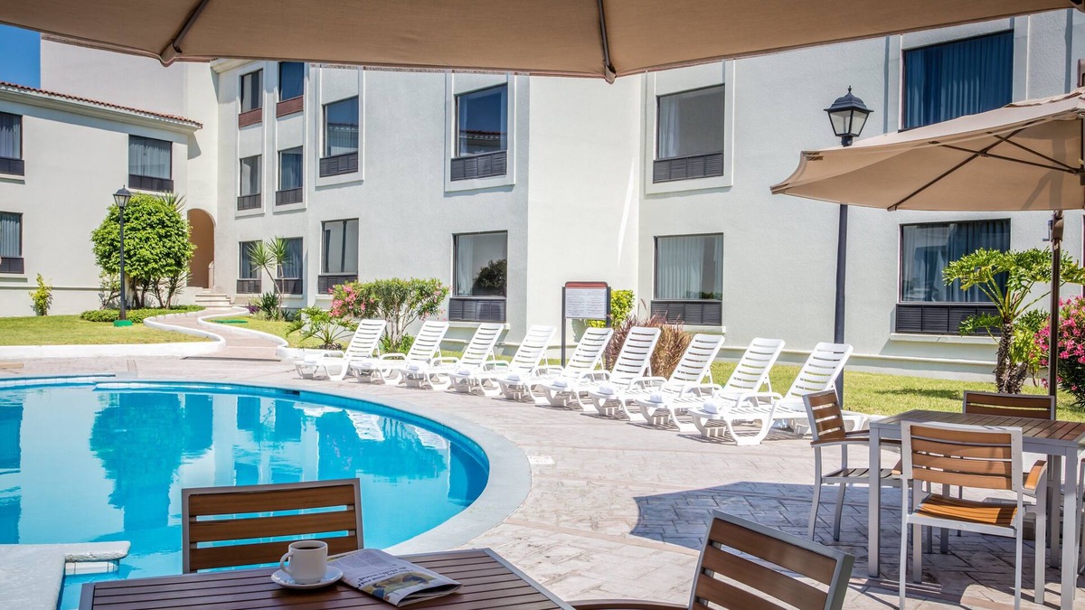 San Nicolas de los Garza Hotel | Fiesta Inn Monterrey La Fe