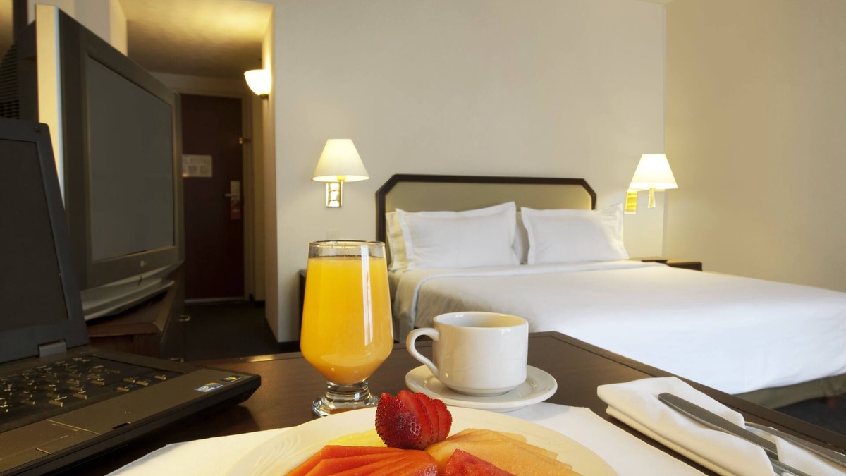 Toluca Hotel | Fiesta Inn Toluca Tollocan