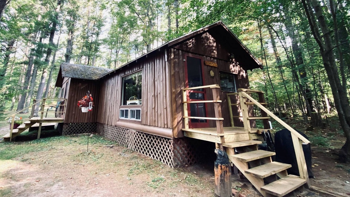 Boulder Junction Cabin | Fiesta on the Lake - Spruce on Trout Lake
