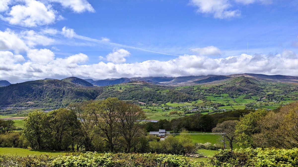 Eglwysbach Cottage | Fig Tree: Indoor Pool · Hot Tub · Snowdonia Views