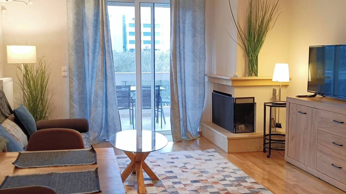 Khalandrion Apartment | Filoxenia House Marousi View & Parking