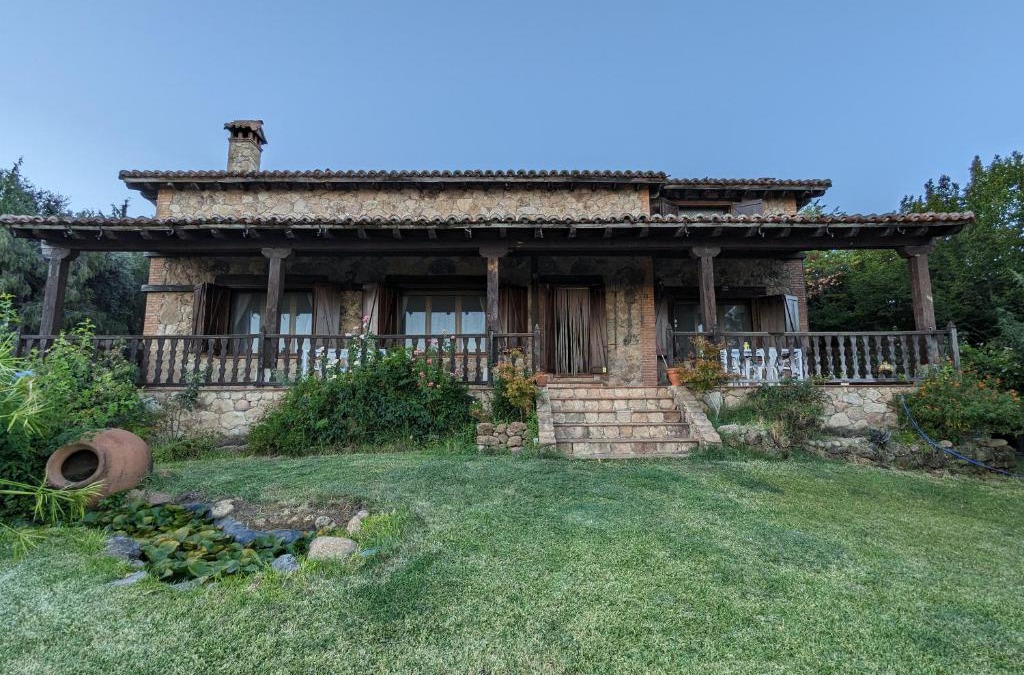 Candeleda Ski Chalet | Finca Alegrías