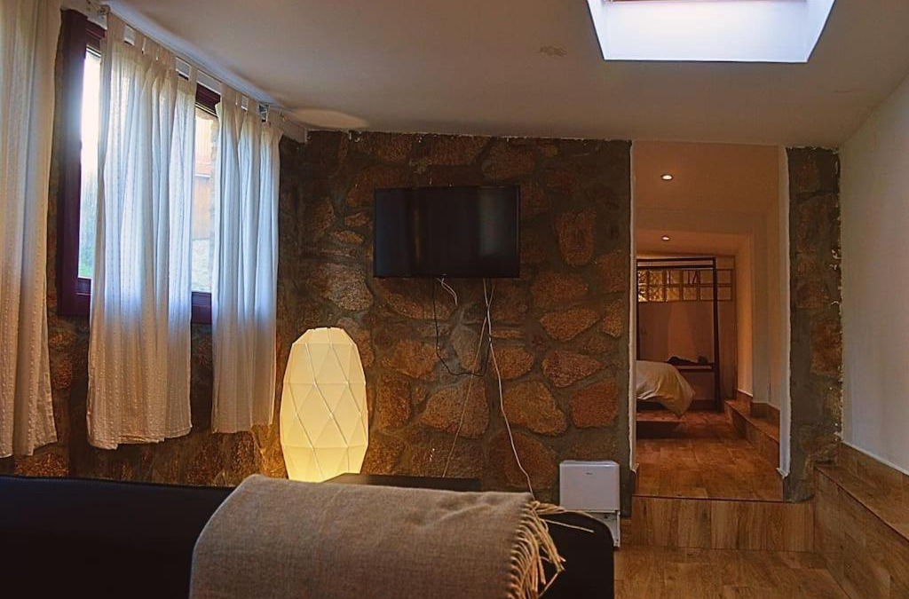 Ferrol House | Finca con Piscina en Doniños