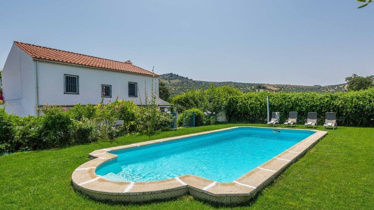 Olvera Villa | Finca Los Meleros Olvera by Ruralidays