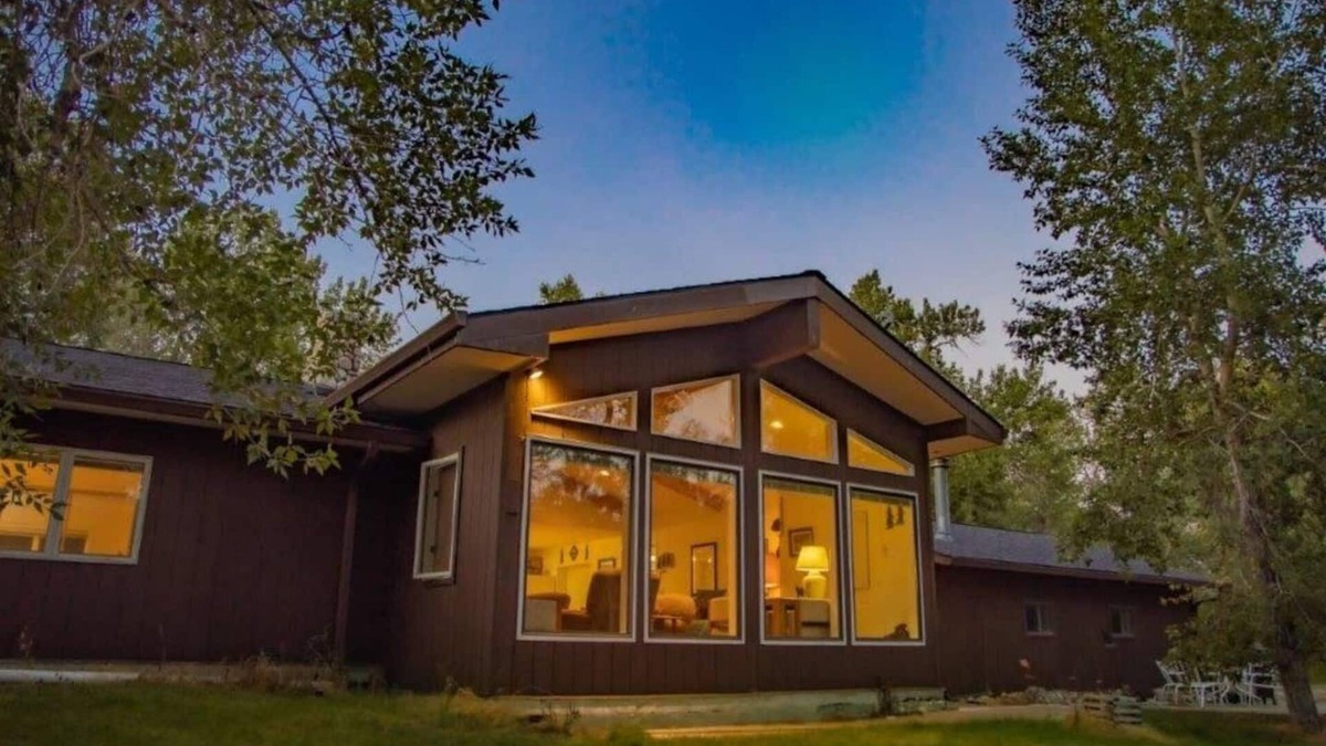 Red Lodge House | Find Tranquility in Rural Montana