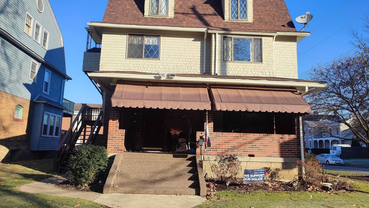 Oakmont Apartment | Find Your Joy in Oakmont, PA