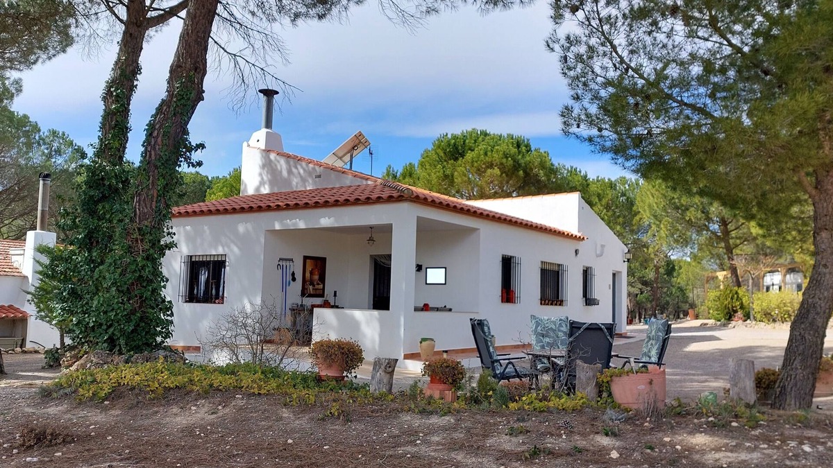 Higueruela House | Fine Spanish vacation home in the middle of nature - relax and enjoy!