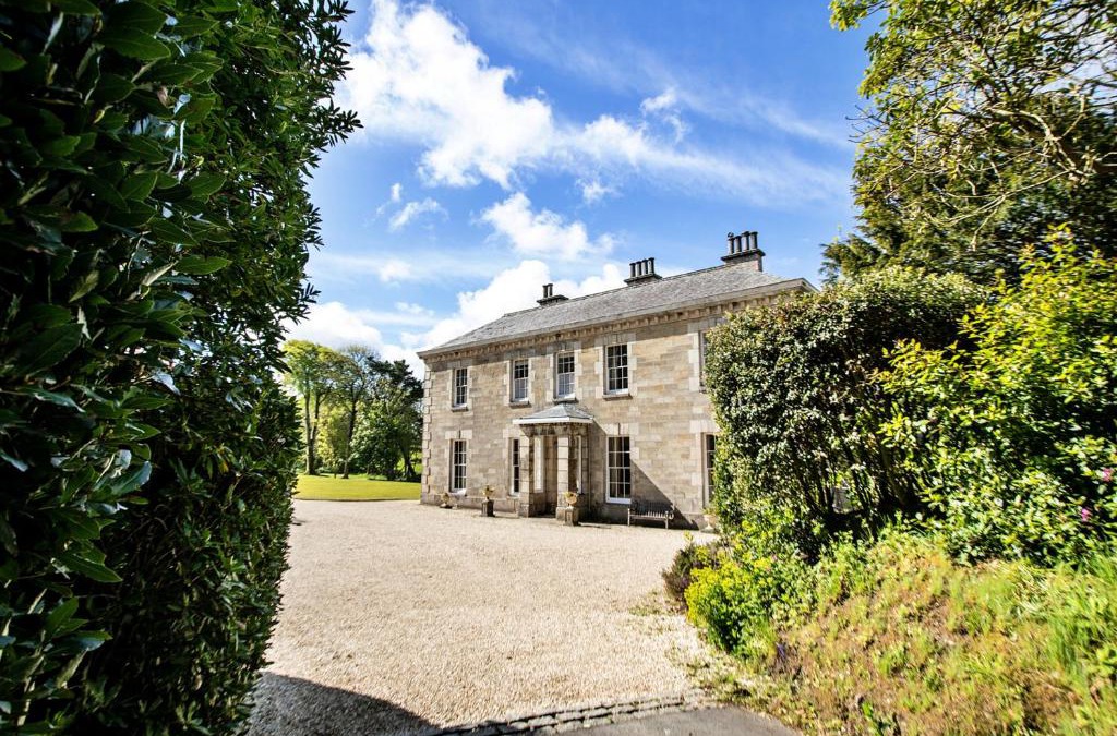 Newquay House | Finest Retreats - Tresillian House