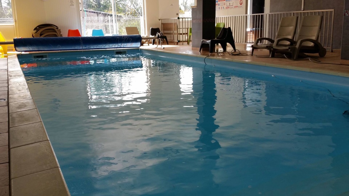 Plougastel-Daoulas Cottage | FINISTERE cottages for 13 people 200 m from the sea, heated pool and spa
