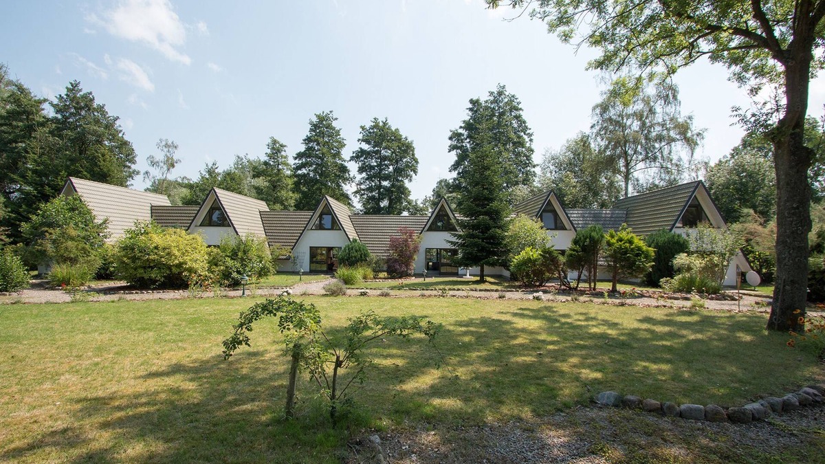 Zippendorf Apartment | Finnhütte am Schweriner See - House 3 - barrier-free - A house by the lake -