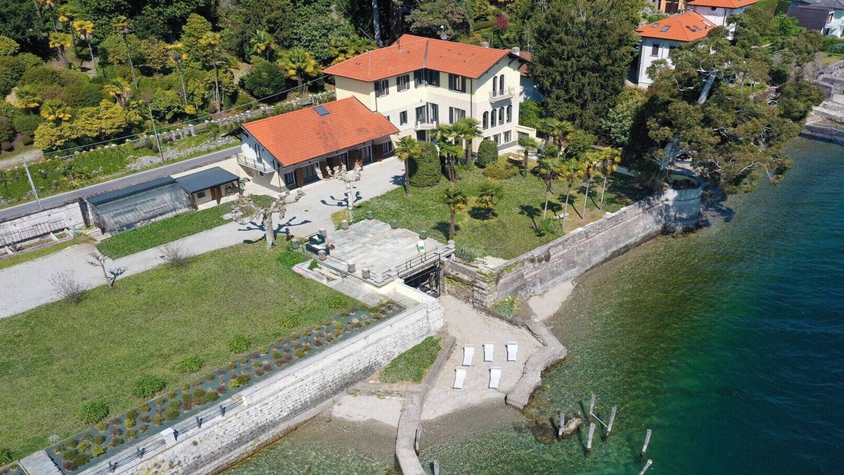 San Maurizio Villa | Fiorina charming villa with private beach