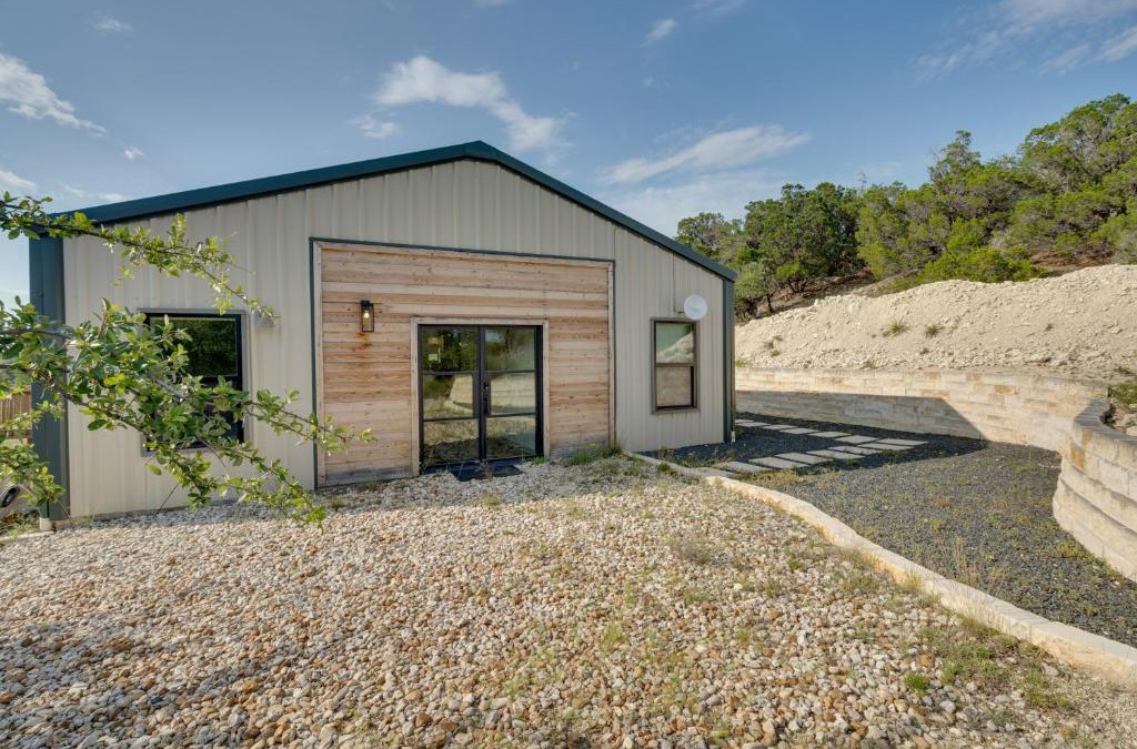 Dripping Springs House | Fire Pit and Deck Secluded Dripping Springs Retreat