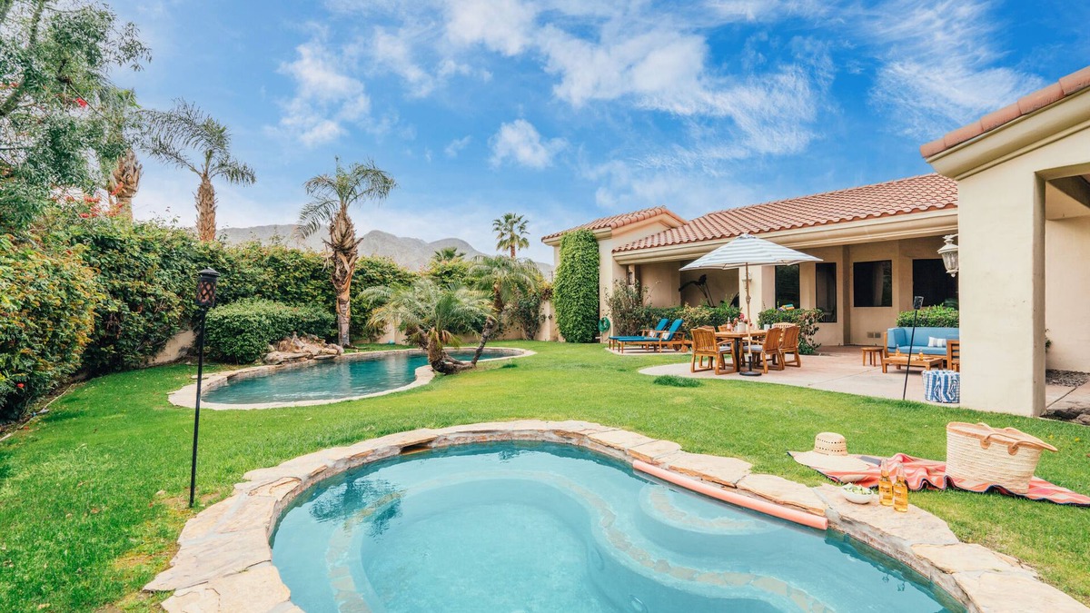 Desert Club Estates House | Firefly by AvantStay | Spacious Backyard w/Pool& Hot Tub!
